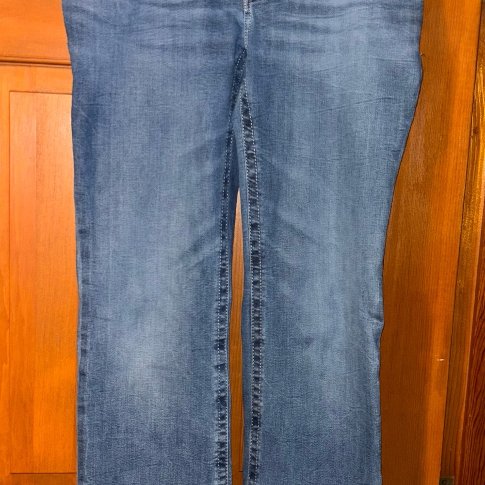 Wrangler Ultimate Riding Jeans “Willow” Boot Cut